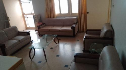 3 Bed Independent First Floor