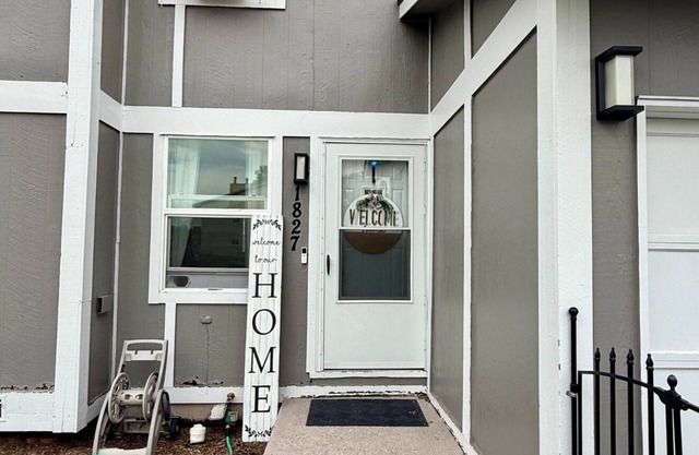 3-bedroom centrally located Cheyenne Wy