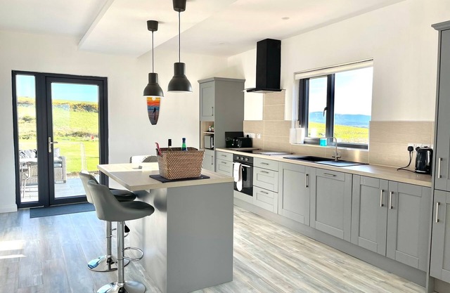 3 bedroom home with snooker/gym studio by the sea in Rossnowlagh, Co. Donegal