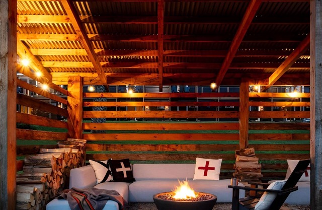 3 Deluxe Double Queens | Tälta Lodge, a Bluebird by Lark | with Bike Rentals