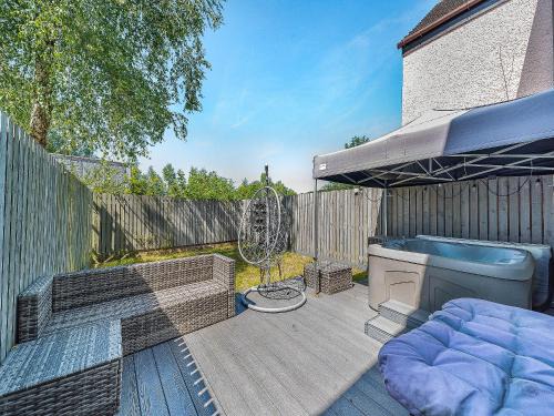 3 Ladyknowe Uk39969