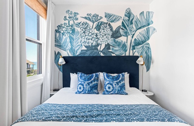 301 Rosemary Beach Inn - Includes Beach Chairs & Complimentary Breakfast + Access to 4 Pools