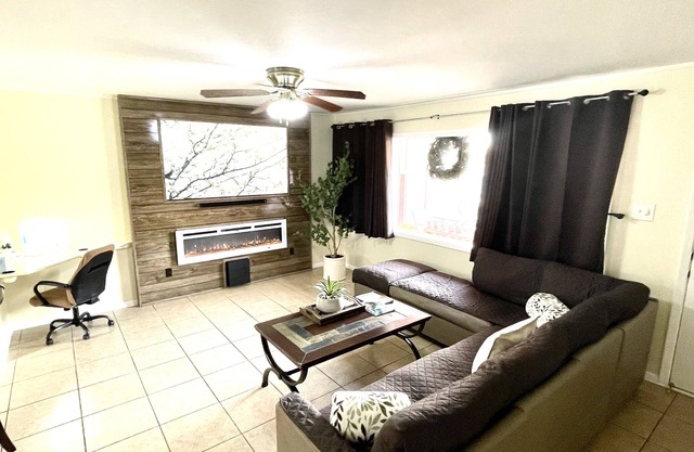 3Mins.Fort Bliss/Airport-Pet Friendly-Amenities Overload