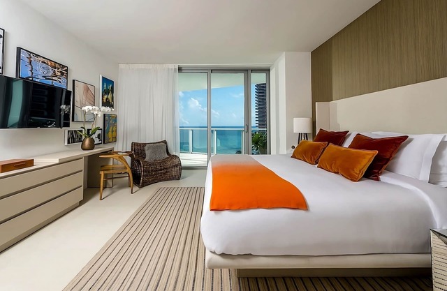 4 1BR Oceanview King Suites at H Hollywood Resort, Walk to Hallandale Beach