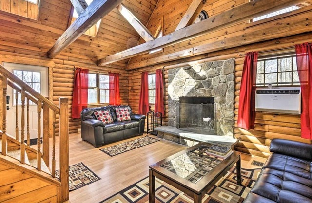 4BR Log Cabin Spring Midweek Autumn Midweek - 35% OFF Promo!