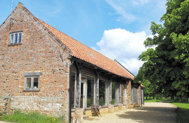 6 bedroom accommodation in Oxborough