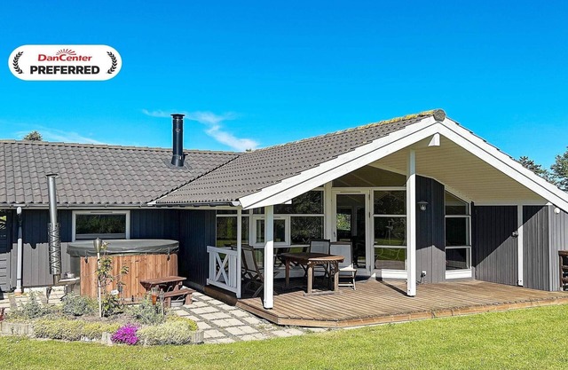 6 person holiday home in Nakskov-By Traum