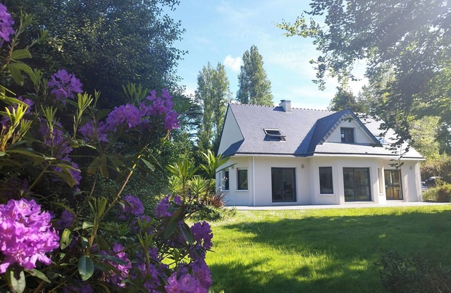 7-room villa, 5 minutes from the beach