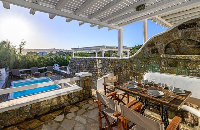 9 Muses Villa Calliope, 3 BR, private plunge pool!