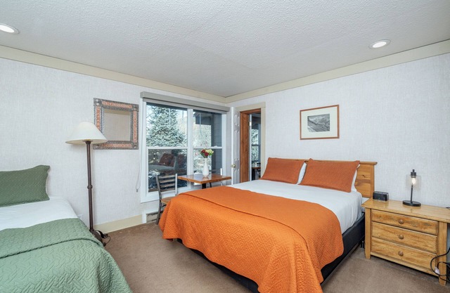 Adjoining Hotel Rooms Near Ski Lift-Great for Families or Small Group