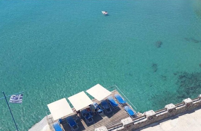 Aegina Beachfront Superior - Breakfast Included