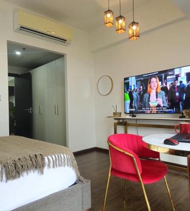 Aeon Towers Luxury Suites