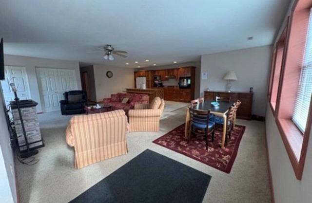 Affordable Getaway Near Snowshoe