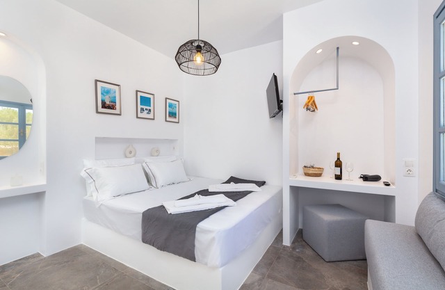 Aitheras Luxury Suites