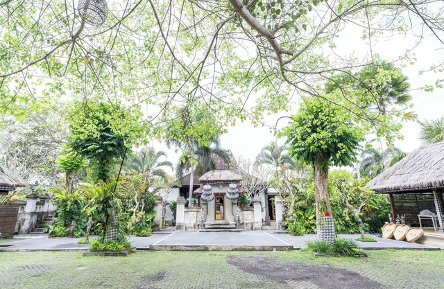 Alam Puisi Villa