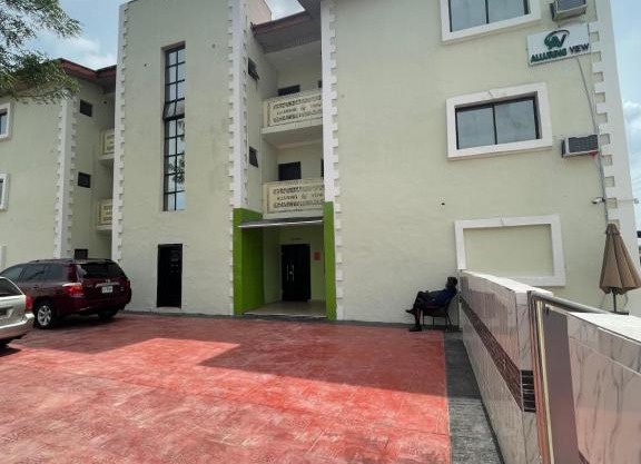 Alluring View Hotel - Allen Avenue