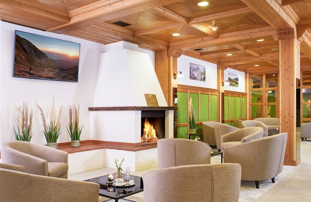 Alpine apartment on Lake Ossiacher with wellness