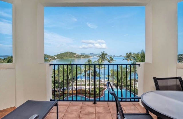 Amazing Ritz Carlton Residence-2-Bdrm; Full Kitchen & Beautiful Ocean View