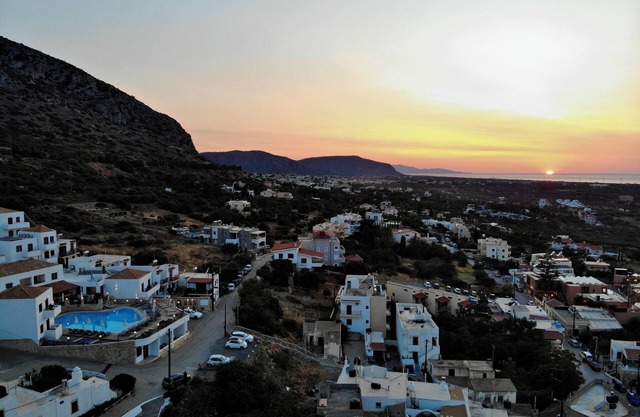 Amazones Village Suites
