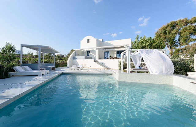 Ambeli luxury villa