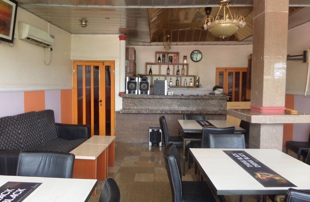 Aneio Hotel