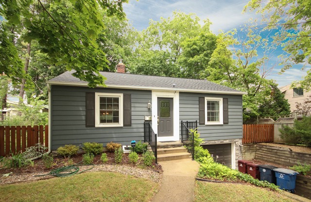 Ann Arbor 3-bedroom home ideal for football weekends and near downtown