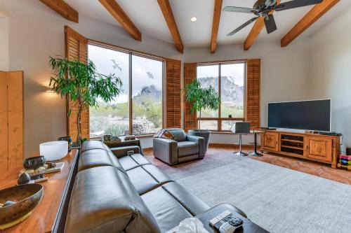 Apache Junction Desert Gem with Patio and Views!