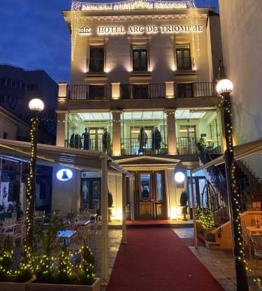 Apartamente Arcul de Triumf