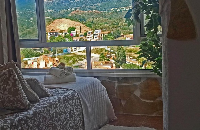 Apartamento entre montaña y playa