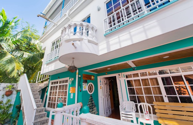 APARTAMENTOS TURISTICOS EL CONQUISTADOR