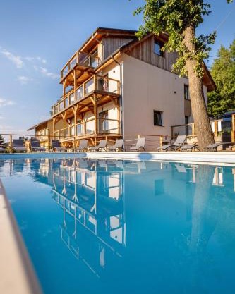 Apartamenty Larice - balia lub sauna sesja gratis ten weekend, morsowanie w basenie