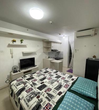 Apartemen Studio Nyaman Full-Furnish di Atas Mall Bassura
