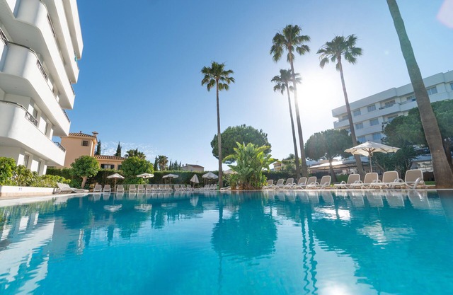 Aparthotel Tropicana
