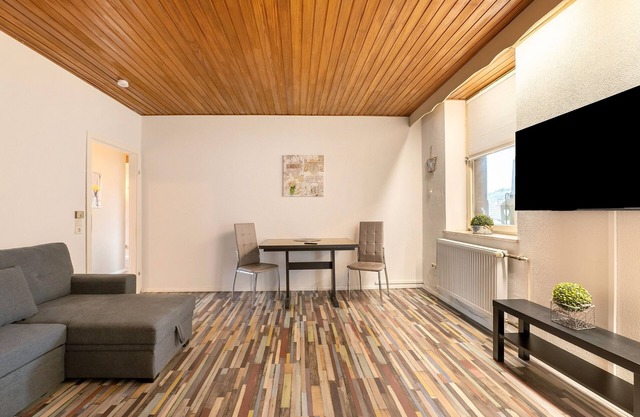 Apartment '9' with Private Terrace, Shared Garden and Wi-Fi