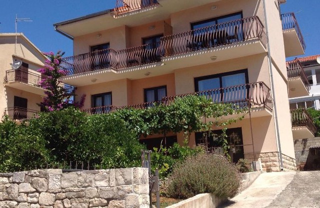 Apartmani Roić
