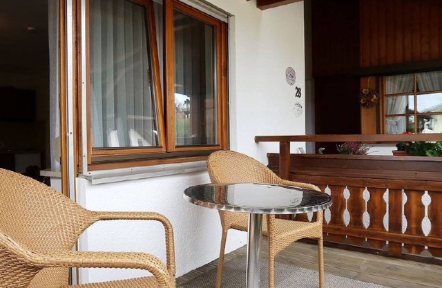 Apartment 'Ferienwohnung 2' with Balcony and Wi-Fi