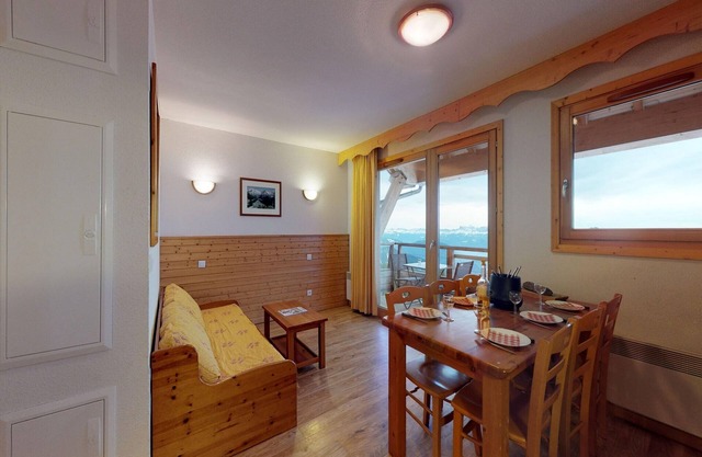 Apartment in Chamrousse near Cable Car