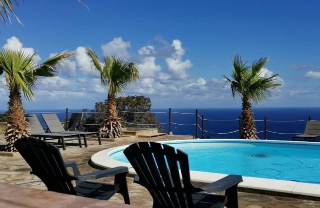 Apartment in villa with swimming pool
