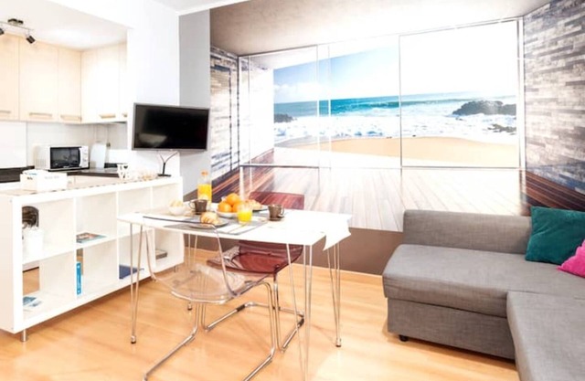 Apartment "Loft Victoria" with Wi-Fi & A/C
