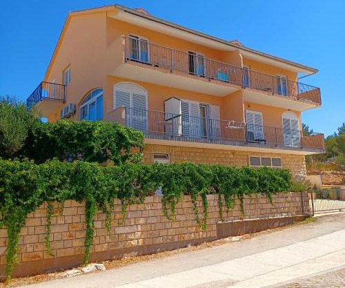 Apartment Matic Ograde