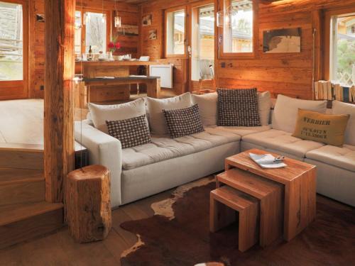 Apartment Praz 11 by Interhome