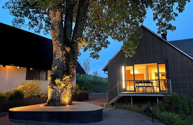 Apartment 'Under the Linden' with Shared Terrace, Communal Garden and Wi-Fi