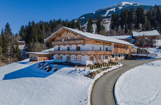Apartment within walking distance of ski lift