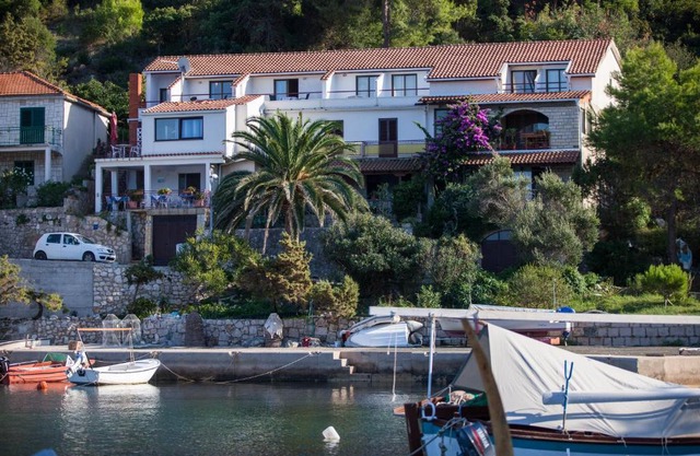 Apartments Ana