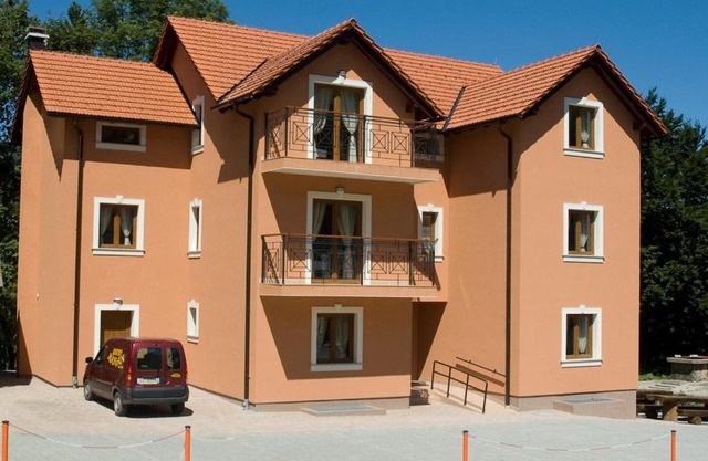Apartments Manjan
