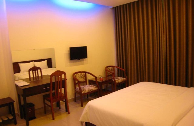 Apogee Hotel