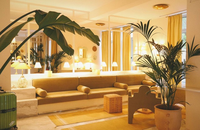 Apollo Palm Hotel