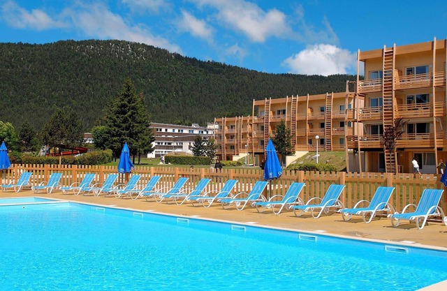Appartement Parfait pour Couple | Fitness, Ski