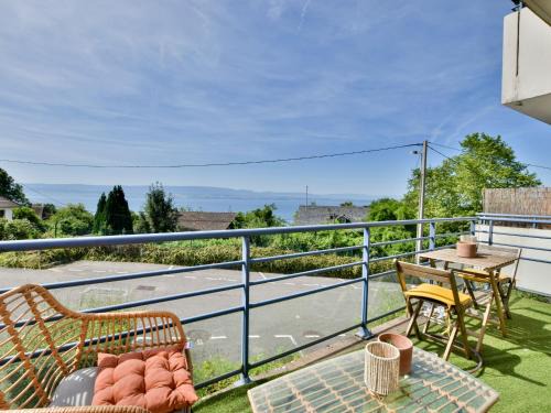 Appartement spacieux avec piscine, balcon, parking et wifi à Publier - FR-1-498-99