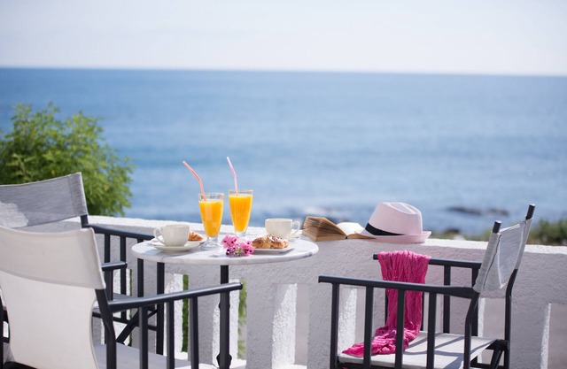 Arlen Beach Hotel